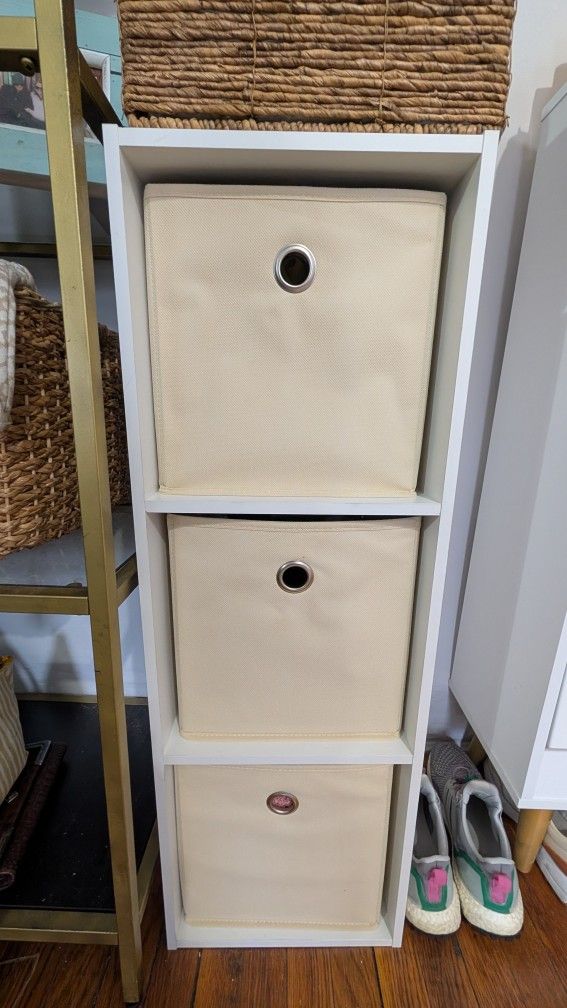 White 3-Cube Storage Tower