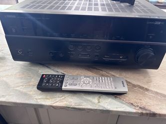 Yamaha Natural Sound AV Receiver RX-V683
