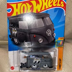 Hot Wheels 1960 Volkswagen T1 Camper Van
