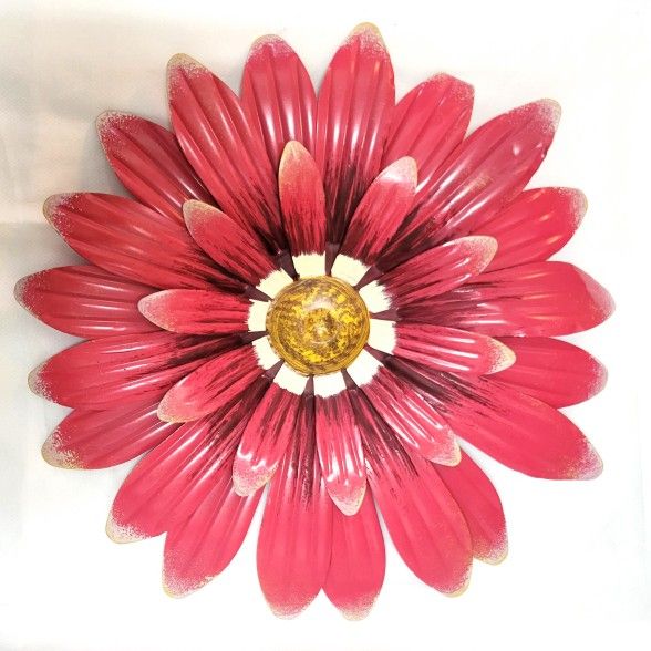 New: Wall Hanging Metal Flower Decor,