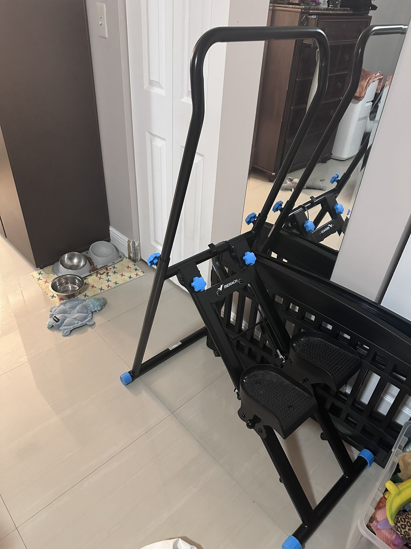 Exercise Squat Machine