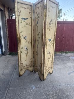 3 Door Panels Divider