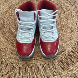 Jordan 11 Cherry 
