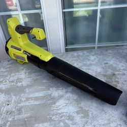 Ryobi 18V ONE+ Leaf Blower (PCLLB01)
