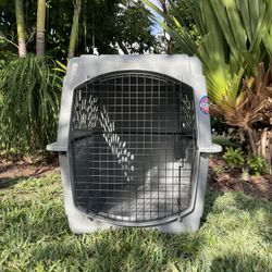 XL Dog Kennel Carrier 