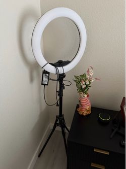 Ring light