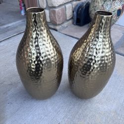 Gold Metal Vase Set 