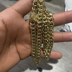 10k Cuban Gold Chain