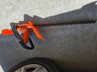 Hedge trimmer