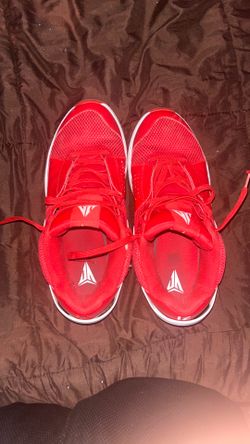 DTY Basketball shoes