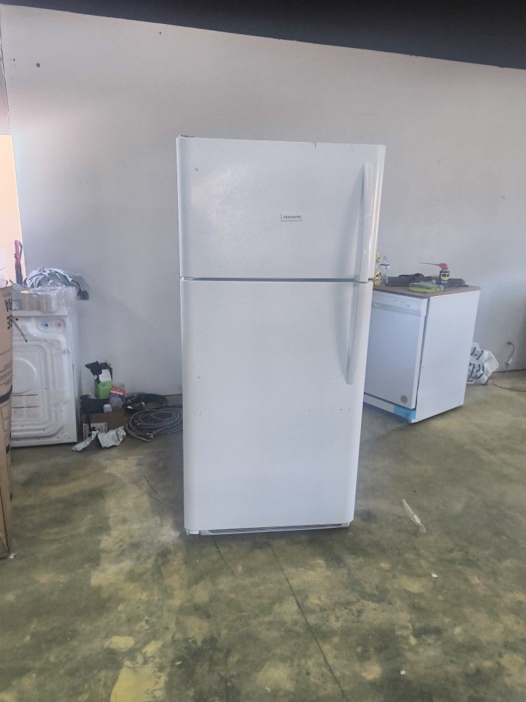 18 Fridge Chest Freezer