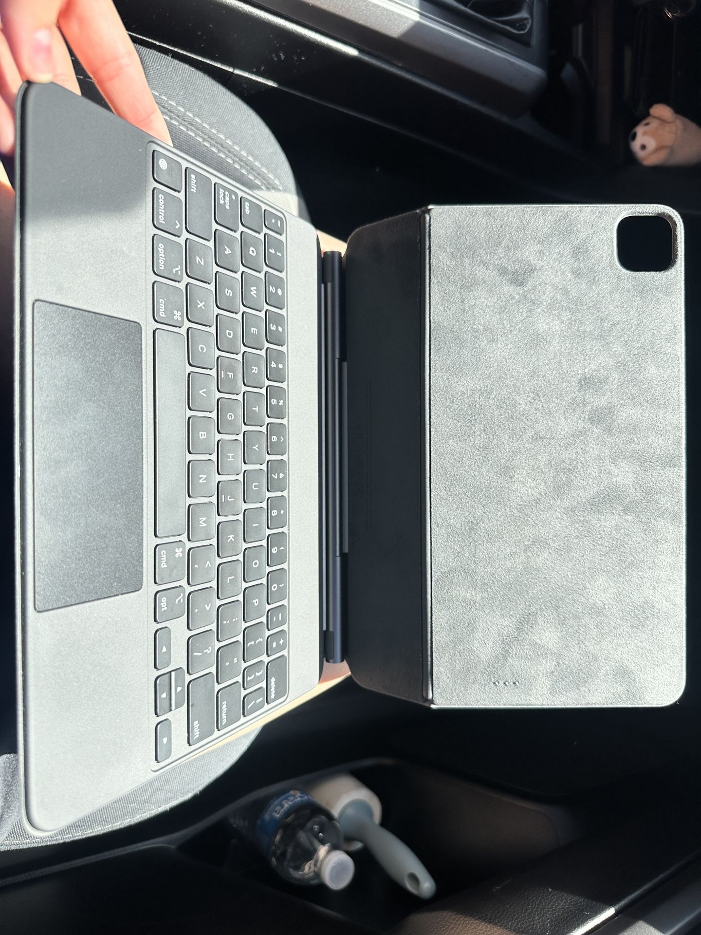 Magic Keyboard for iPad Air 11-inch