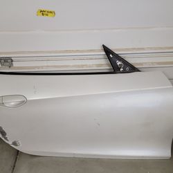 2024 BMW M4 Right Side Door w/window, handle etc.