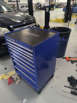 General tool box with tools