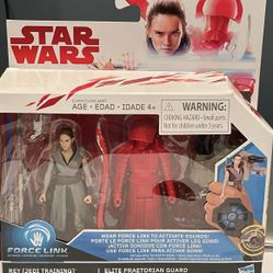 Star Wars Rey Jedi Training & Elite Praetorian Guard