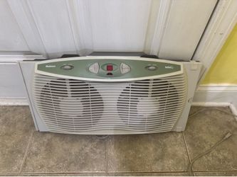 TWIN window fan with digital control