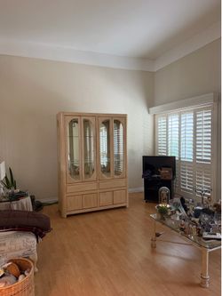 Refinished Solid Oak Display Cabinet / China Hutch – Coastal Contemporary Style