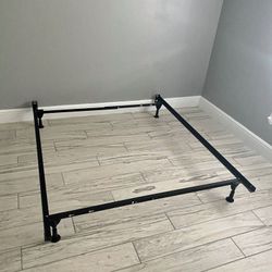 Metal Bed Frame Twin/Full Width Adjustable To Bed Size From 38” to 53” Inches. Delivery Available