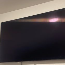 Samsung Q90T TV 65’