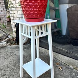 Plant stand