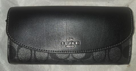 Brand New Authentic COACH Wallet
