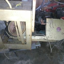 Roll In Vertical Metal Band Saw