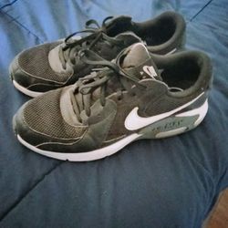 Nike Air Maxes
