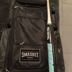 Easton Tantrum 25oz And Smash It Roller Bag