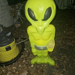 Price Is Firm.. Very Rare.. Allen The Alien Blomold