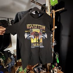 Led Zeppelin Shirt Large