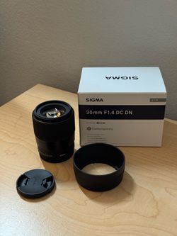 Canon Sigma 30mm F1.4 Lens - EF-M Mount