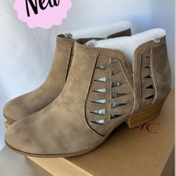 NEW Marco Republic Tan Ankle Booties with cutout design -Western, size 10