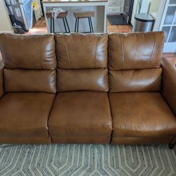 New Leather Sofa With USB Ports And Reclining And Lumbar Support 