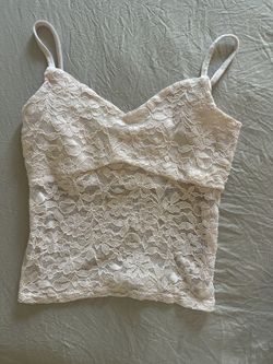 lace crop top