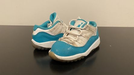 Jordan 11 Low, Size 8c