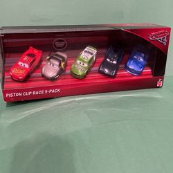 Disney Pixar Cars 3: Piston Cup Race w/Shannon Spokes