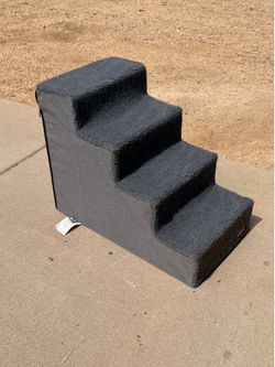K&H Pet Products 2’ Steps / Stairs (LxWxH: 17” x 28” x 24”)