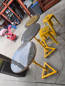 Epoxy Bottle cap bar table