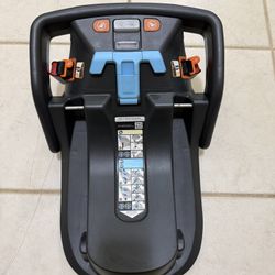 UPPAbaby Extra Mesa Car Seat Base / Compatible with Mesa, V2 & V3 Infant Car Seats