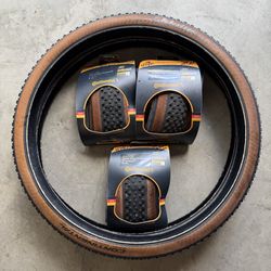 Continental Cross King 29×2.20 Tubeless Folding Tires, Black/Bernstein, BlackChilli ProTection