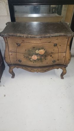 Antique vintage looking 2 drawer bow front dresser.