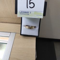 10k Gold Ring 
