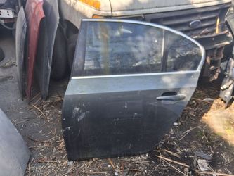 2004 THRU 2010 BMW 5 SERES REAR DRIVER SIDE DOOR
