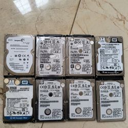 8 WD 320GB LAPTOP HARD DRIVES