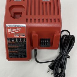 Milwaukee 18V M12 M18 Battery Charger