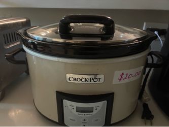 Crock-Pot Slow Cooker – Reliable & Easy to Use