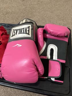Everlast Women's Pro Style 12 oz Training Gloves