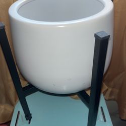 Project 62 Planter