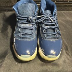 Men’s Sneakers Size 12 $10