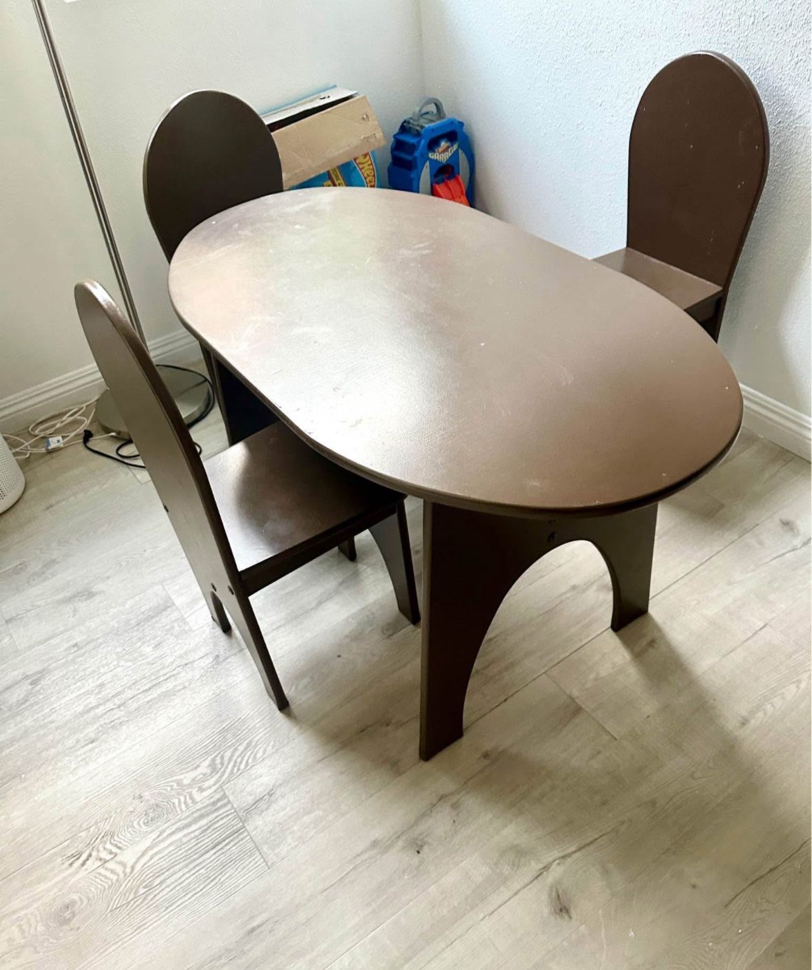 Kids table with 3 chairs for snacks, artwork, board/card games & homework